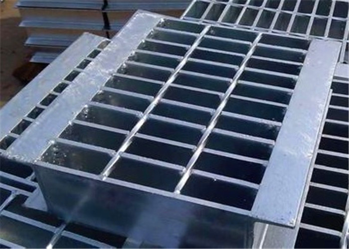 Feuille galvanisée à chaud de grille en métal de la plaine 32x5 de couverture de drainage