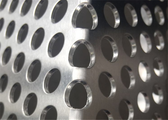 feuille perforée de Mesh Stainless Steel Punched Architectural en métal de 3mm